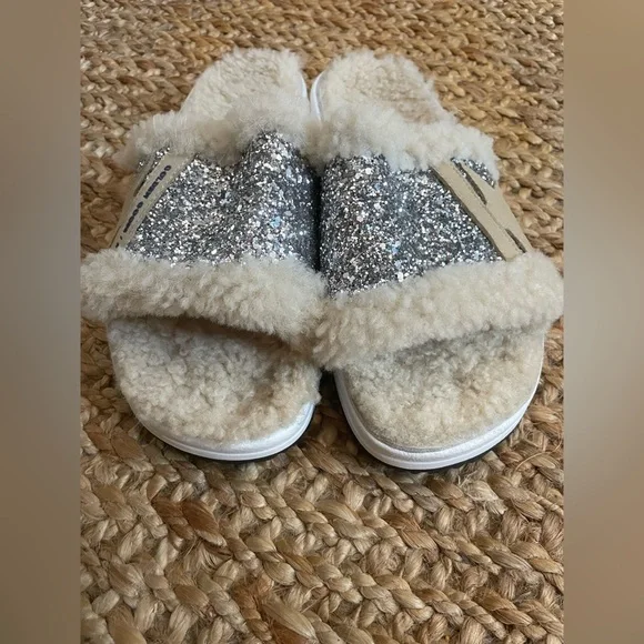 Golden Goose Poolstar Shearling Slides - NEW - Picture 2 of 11